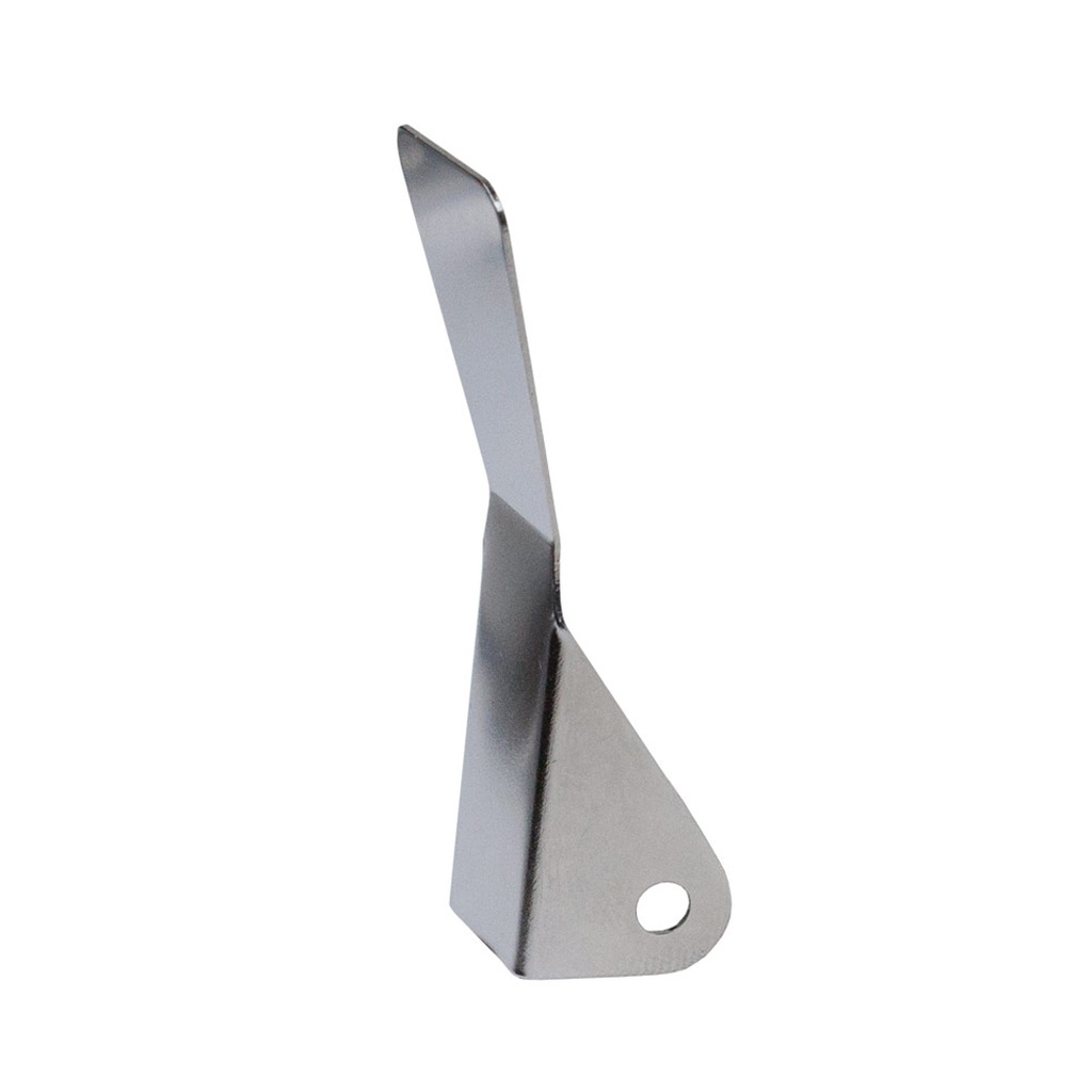 Rudder retaining clip