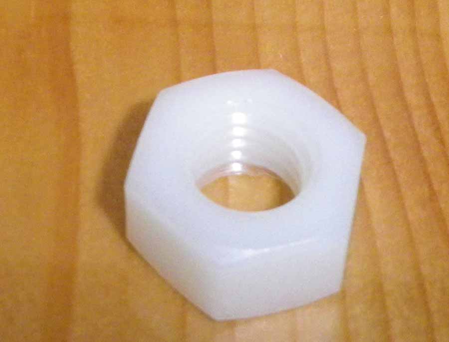 Écrou nylon D10 pylone